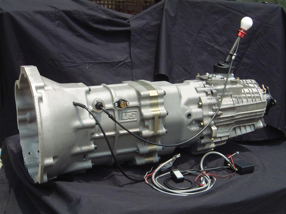 OS Giken OS-88 six-speed sequential gearbox with bellhousing and shifter assembly for R32, R33 and R34 GT-R